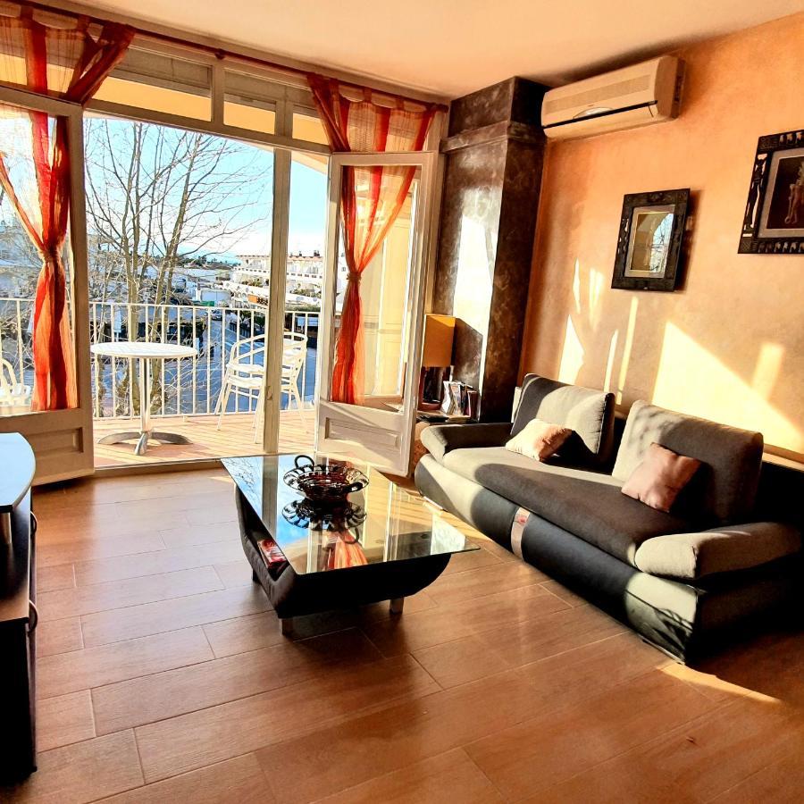 Leroy Apartment Empuriabrava Exteriér fotografie